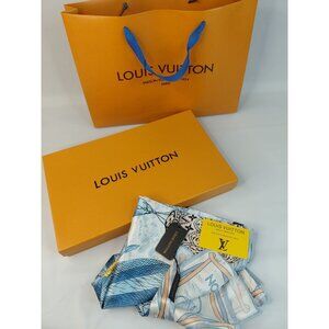 Louis Vuitton Silk Scarf With Hot Air Balloon Print 100% silk box and bag.